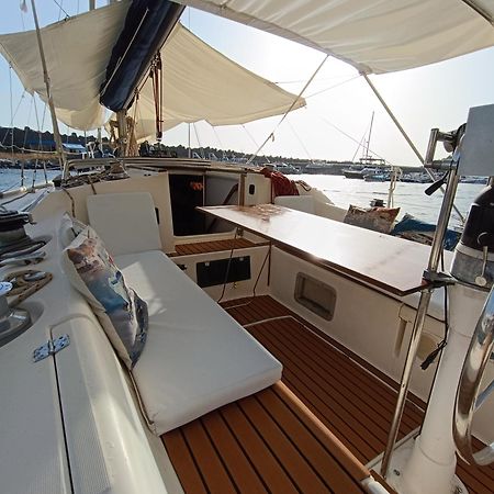 Dormire In Barca A Vela Maratea Εξωτερικό φωτογραφία
